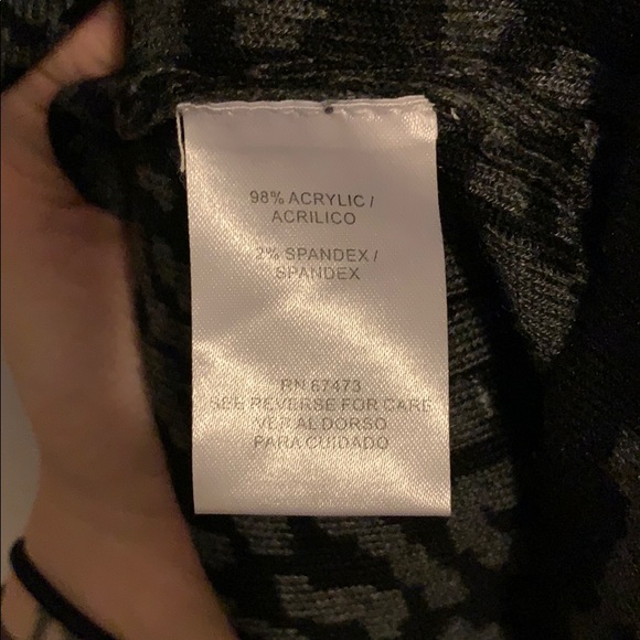 Gabby Skye Leopard Dress - Picture 4 of 5